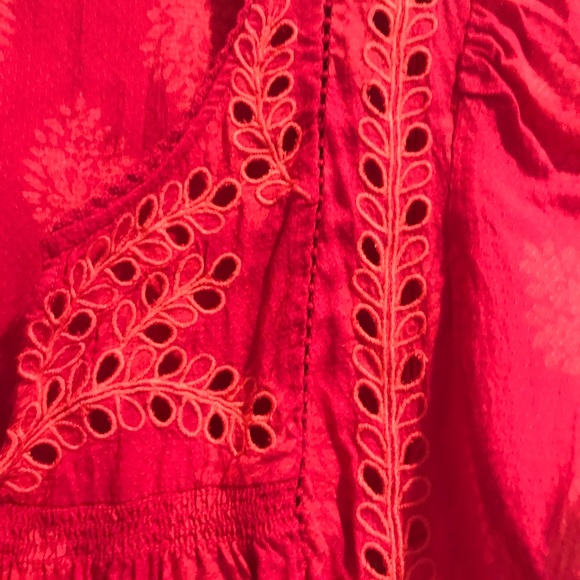 Lucky top, bright pink with scalloped edge, good condition with no flaws - Picture 2 of 4